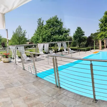 Casazze Dream Bed & Breakfast