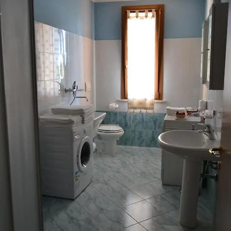 Casazze Dream Bed & Breakfast 2*