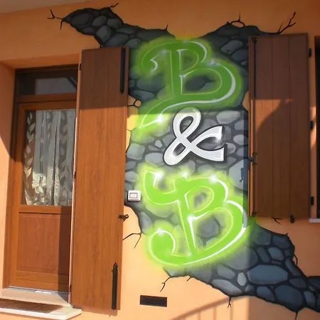 Casazze Dream Bed & Breakfast 2*